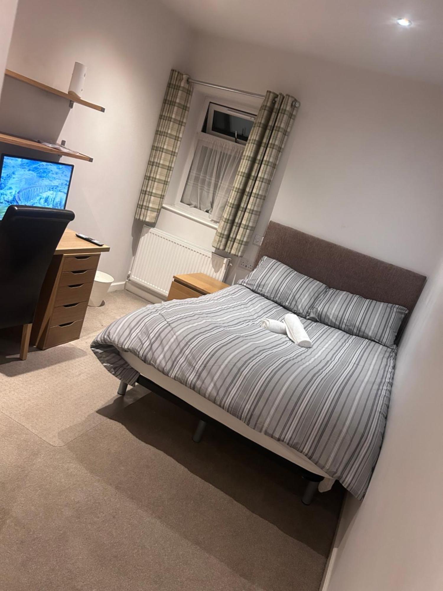 Seaford Guest House Xxx Stoke-on-Trent Dış mekan fotoğraf