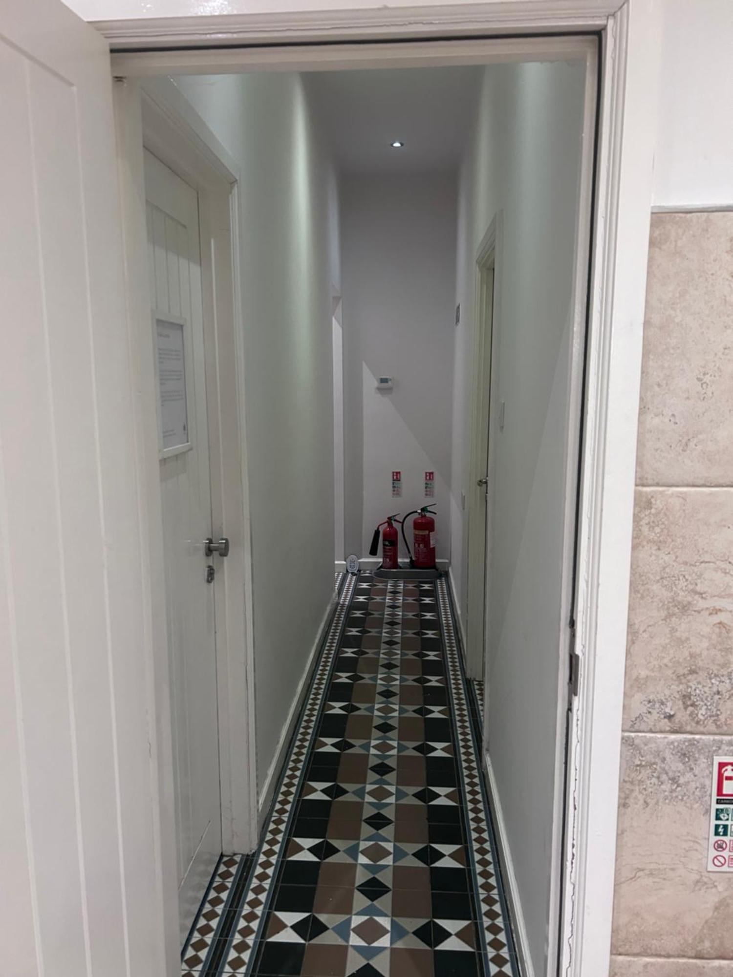 Seaford Guest House Xxx Stoke-on-Trent Dış mekan fotoğraf