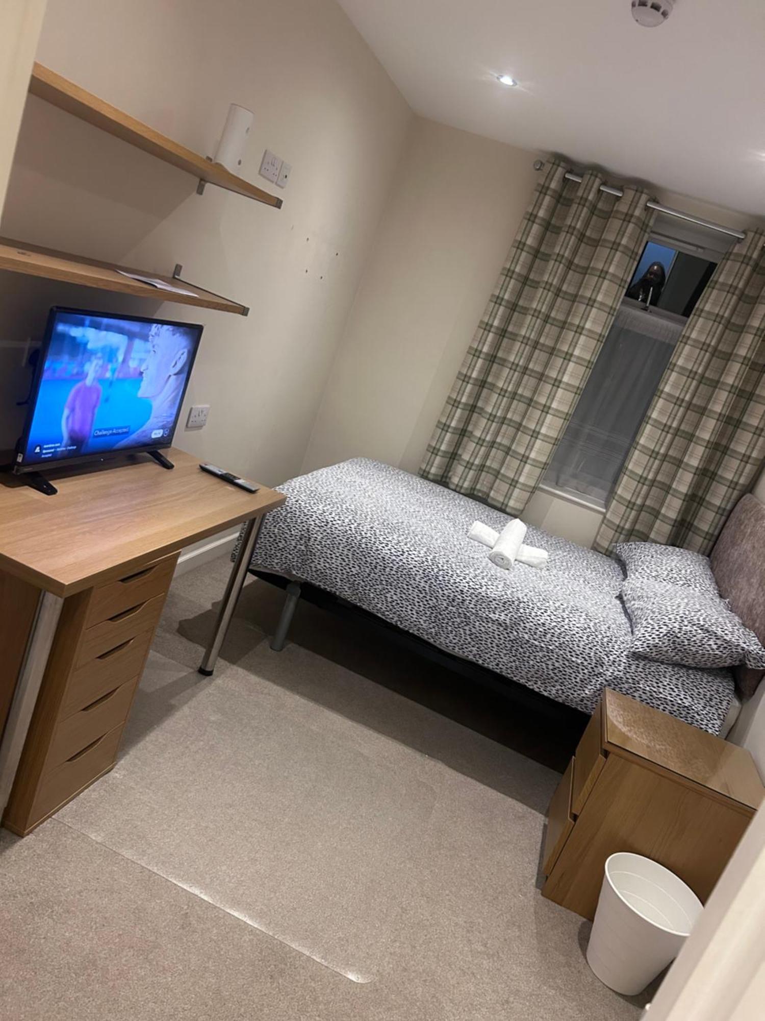 Seaford Guest House Xxx Stoke-on-Trent Dış mekan fotoğraf